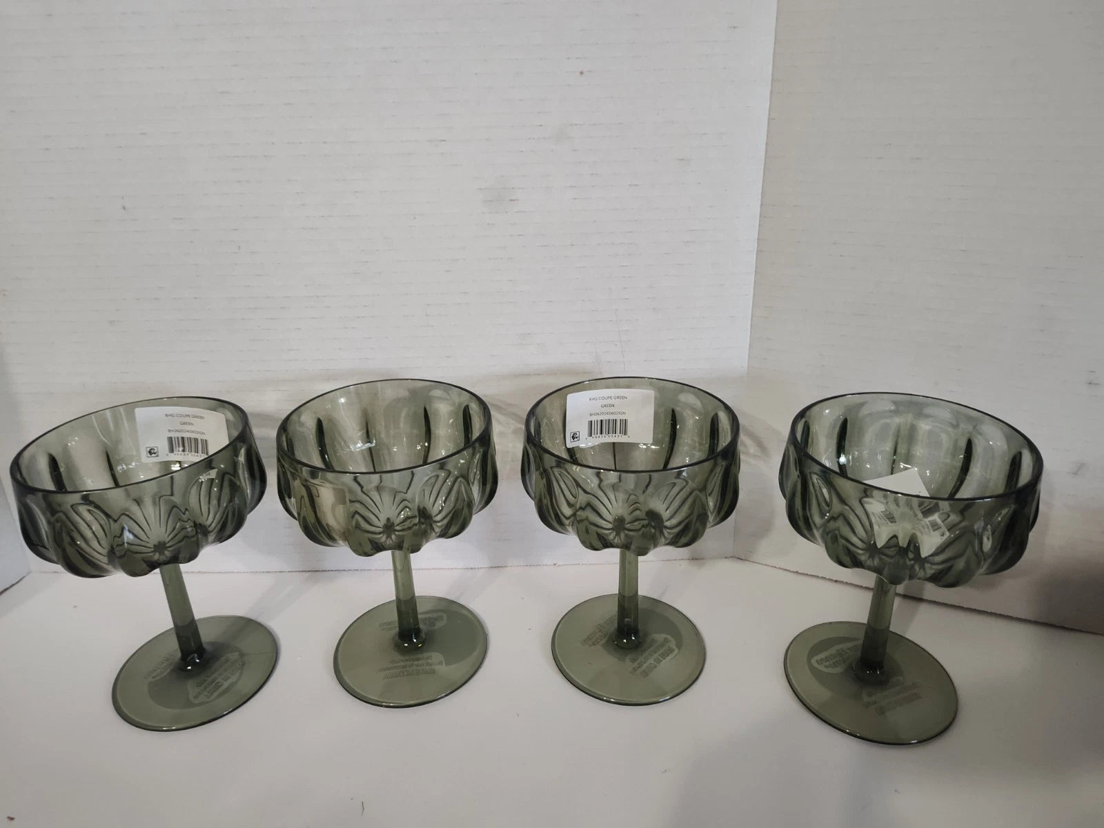 Better Homes & Gardens Acrylic Plastic Green Wine Drinking Glasses Set of 6 | eBay